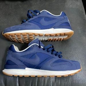 Nike Men's Air Pegasus 83 Shoes